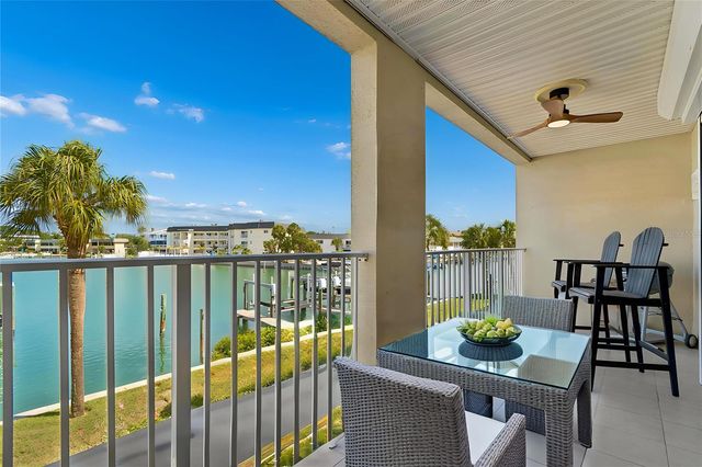 152 117TH AVENUE, Treasure Island, FL 33706