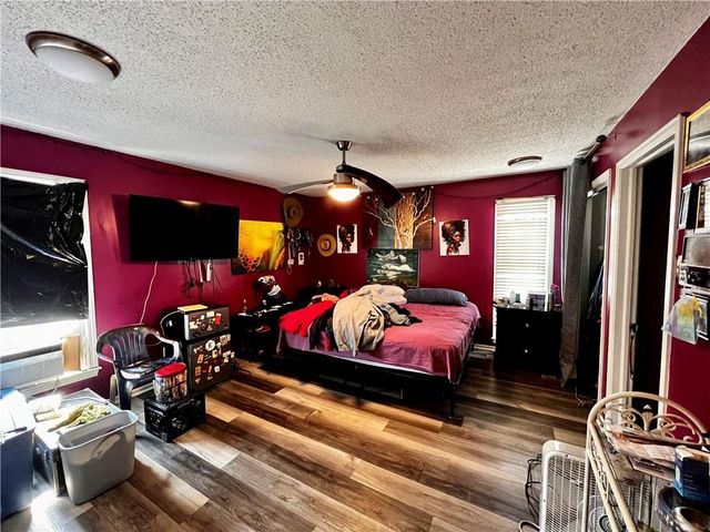 9803 Colony Place, Kansas City, MO 64131