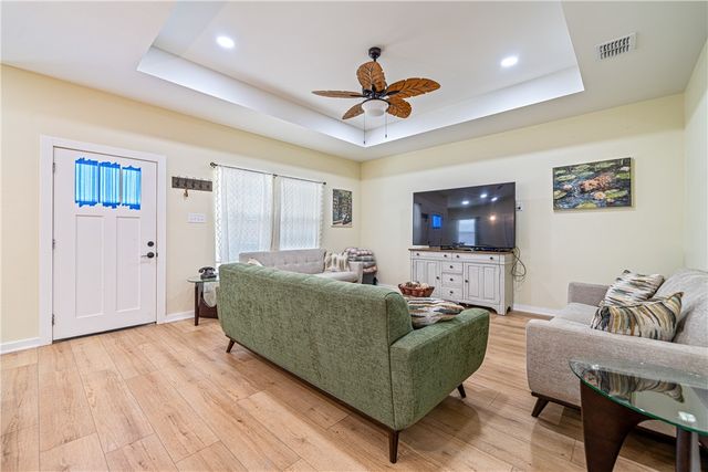 4205 Molina Dr, Corpus Christi, TX 78416