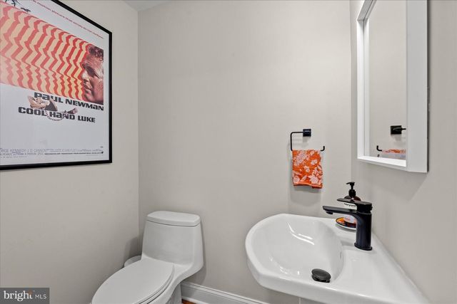 5612 OVERLEA ROAD, Bethesda, MD 20816