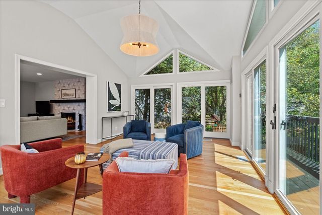 5612 OVERLEA ROAD, Bethesda, MD 20816