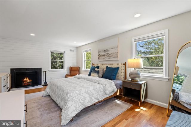 5612 OVERLEA ROAD, Bethesda, MD 20816