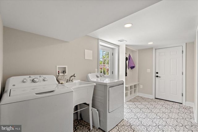 5612 OVERLEA ROAD, Bethesda, MD 20816