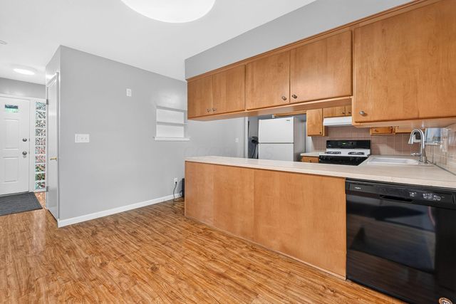 1332 Bronwyn Avenue, Columbus, OH 43204