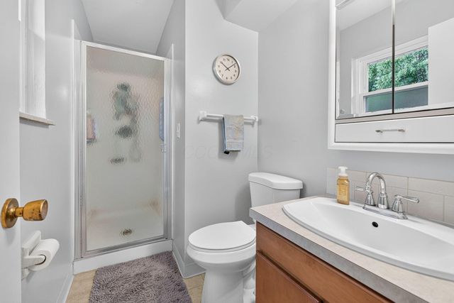 1332 Bronwyn Avenue, Columbus, OH 43204