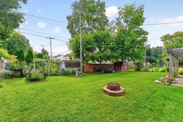 1332 Bronwyn Avenue, Columbus, OH 43204