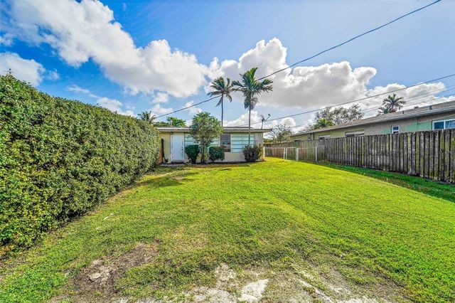 4681 SW 43rd Terrace, Fort Lauderdale, FL 33314