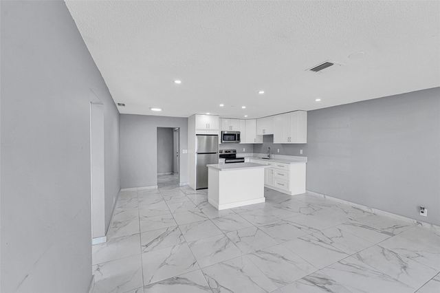 4681 SW 43rd Terrace, Fort Lauderdale, FL 33314