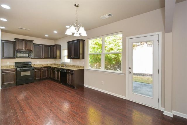 134 Grove Meadow Drive, Acworth, GA 30101