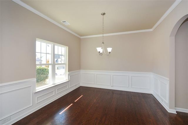 134 Grove Meadow Drive, Acworth, GA 30101