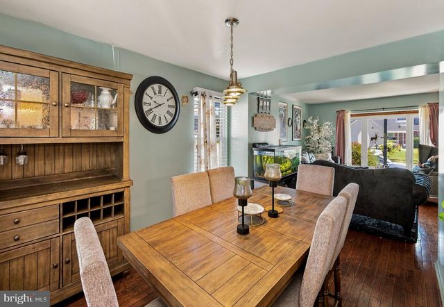 38 SLEEPY HOLLOW LN, Sicklerville, NJ 08081
