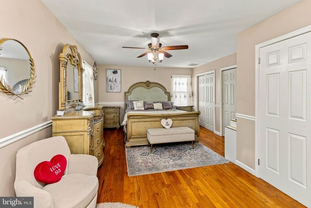 38 SLEEPY HOLLOW LN, Sicklerville, NJ 08081
