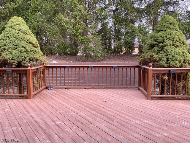 7263 Baldwin Reserve Drive, Middleburg Heights, OH 44130