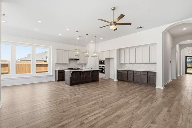 2802 Peach Valley Road, Fulshear, TX 77423