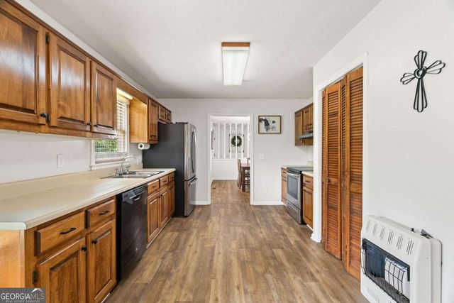 234 Chiefvan Terrace NE, Calhoun, GA 30701