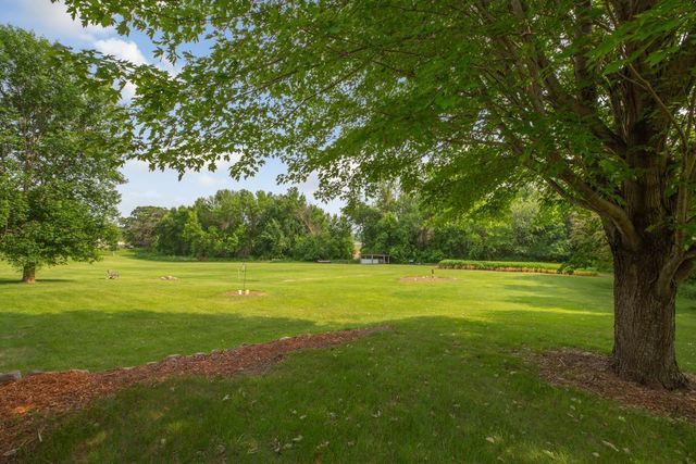 14718 Shieldsville Boulevard, Faribault, MN 55021