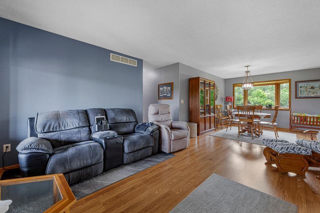 14718 Shieldsville Boulevard, Faribault, MN 55021