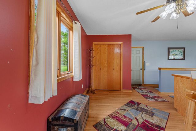 14718 Shieldsville Boulevard, Faribault, MN 55021