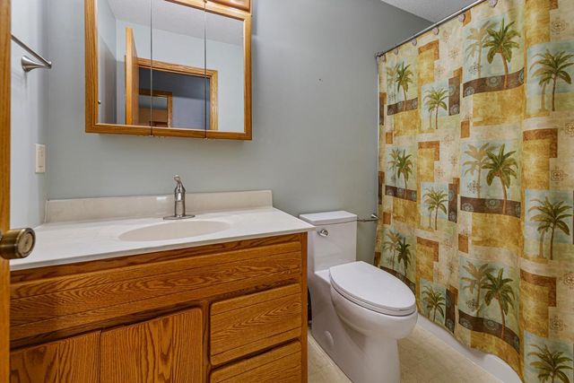 14718 Shieldsville Boulevard, Faribault, MN 55021