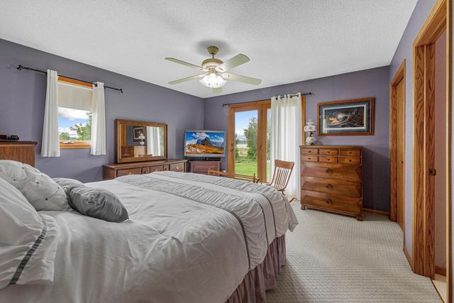 14718 Shieldsville Boulevard, Faribault, MN 55021