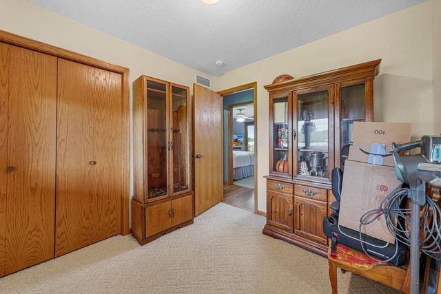 14718 Shieldsville Boulevard, Faribault, MN 55021