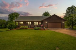 14718 Shieldsville Boulevard, Faribault, MN 55021
