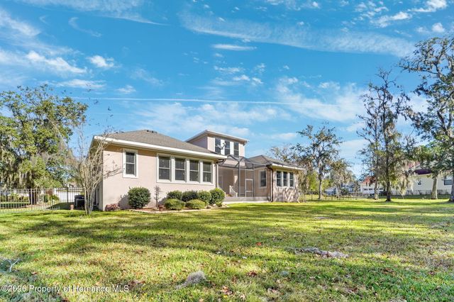 19546 Mossy Oak Court, Brooksville, FL 34601