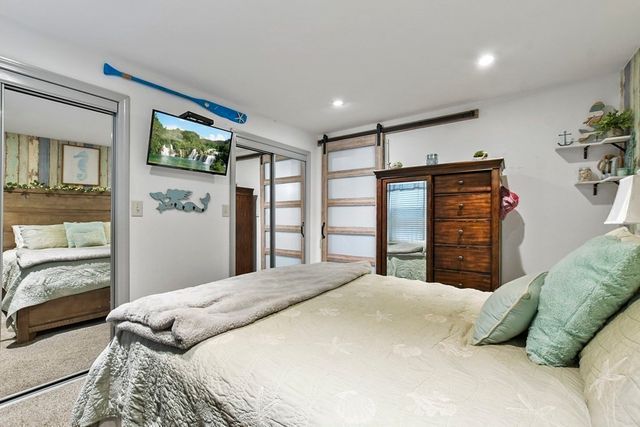 909 E 2nd Street 1, Boston, MA 02127