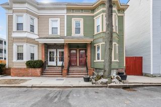 909 E 2nd Street 1, Boston, MA 02127