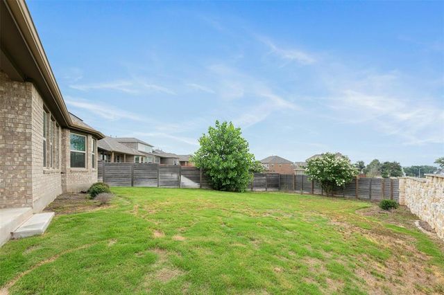 1808 Donetto DR, Leander, TX 78641