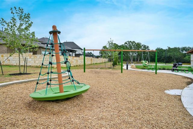 1808 Donetto DR, Leander, TX 78641