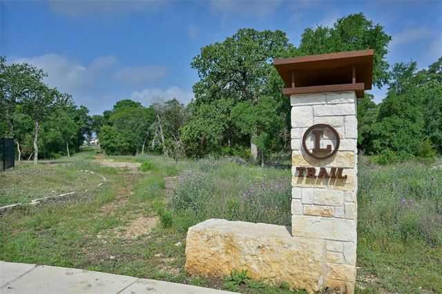 1808 Donetto DR, Leander, TX 78641