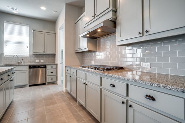 7101 St Georges Drive, Mckinney, TX 75070