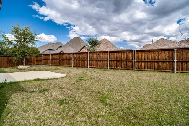 7101 St Georges Drive, Mckinney, TX 75070