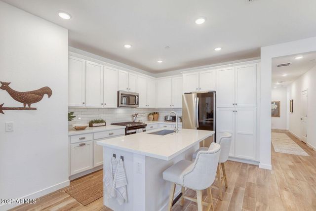 5333 N 205TH Lane, Buckeye, AZ 85396