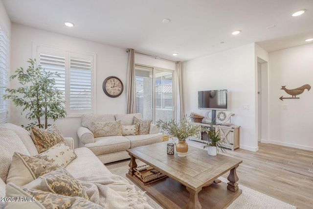 5333 N 205TH Lane, Buckeye, AZ 85396