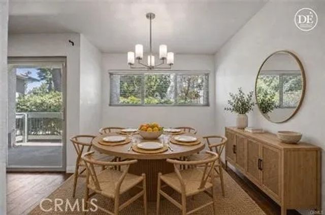 4722 Park Granada, Calabasas, CA 91302