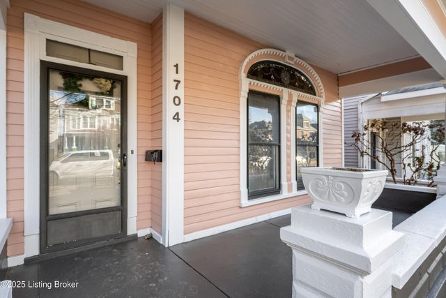 1704 Rosewood Ave 2, Louisville, KY 40204