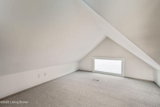 1704 Rosewood Ave 2, Louisville, KY 40204