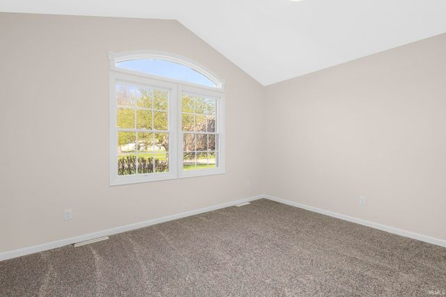 58656 Baugo Xing, Elkhart, IN 46517