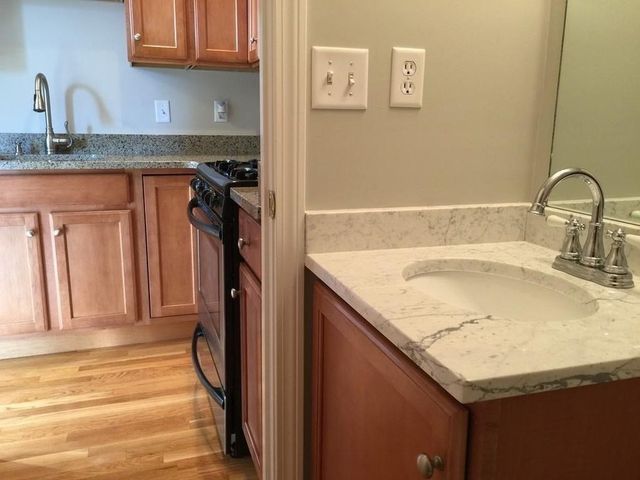 6 Amaranth Pl 37, Medford, MA 02155