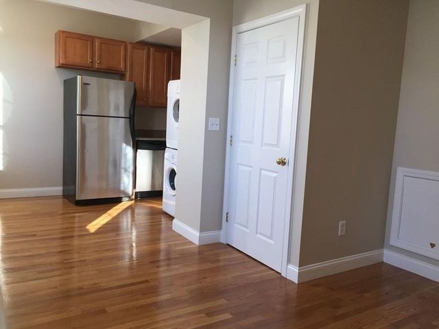6 Amaranth Pl 37, Medford, MA 02155