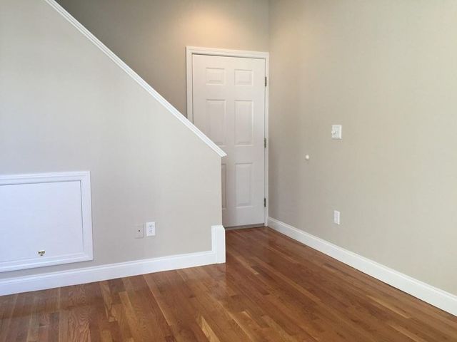 6 Amaranth Pl 37, Medford, MA 02155
