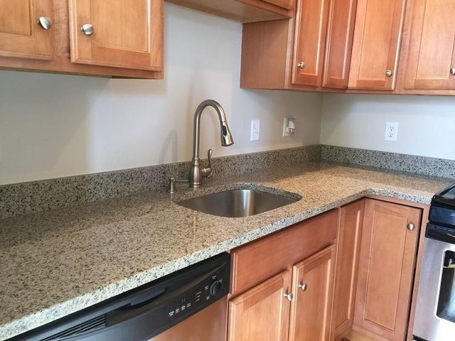 6 Amaranth Pl 37, Medford, MA 02155