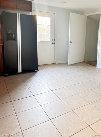 128 Henry Ruff Road, Garden City, MI 48135