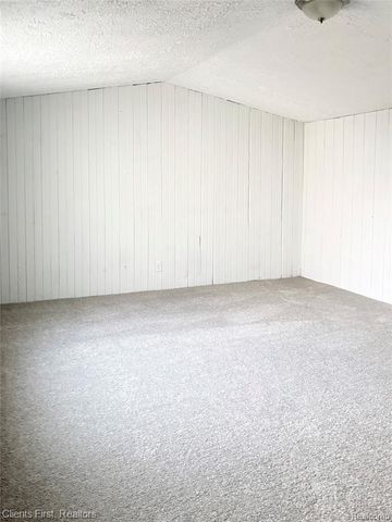 128 Henry Ruff Road, Garden City, MI 48135