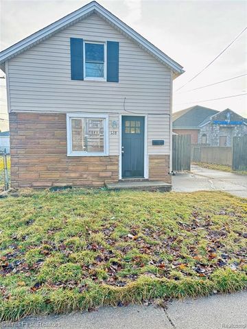 128 Henry Ruff Road, Garden City, MI 48135