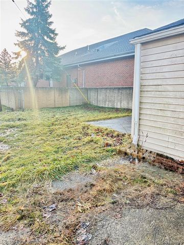 128 Henry Ruff Road, Garden City, MI 48135