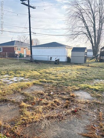 128 Henry Ruff Road, Garden City, MI 48135