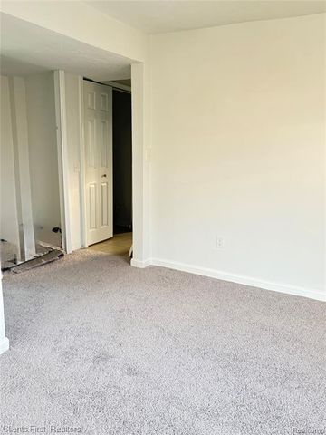 128 Henry Ruff Road, Garden City, MI 48135